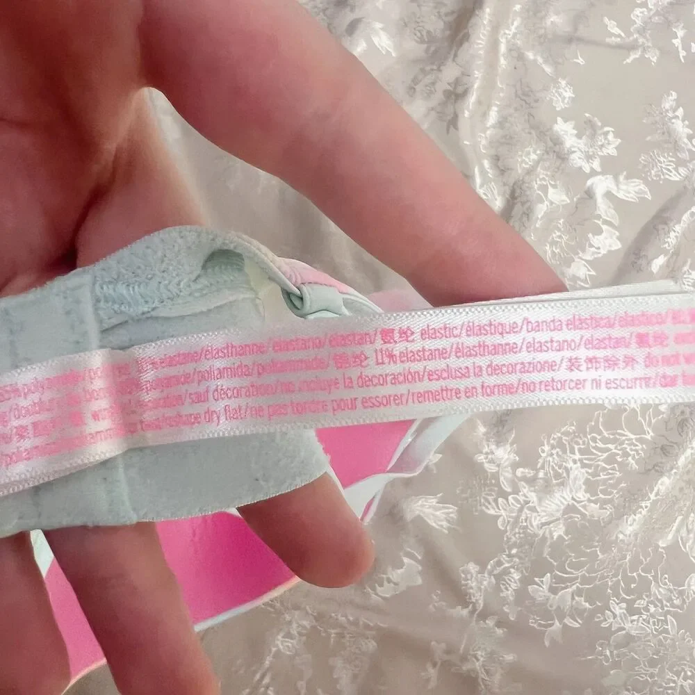 Victorias Secret brand pink